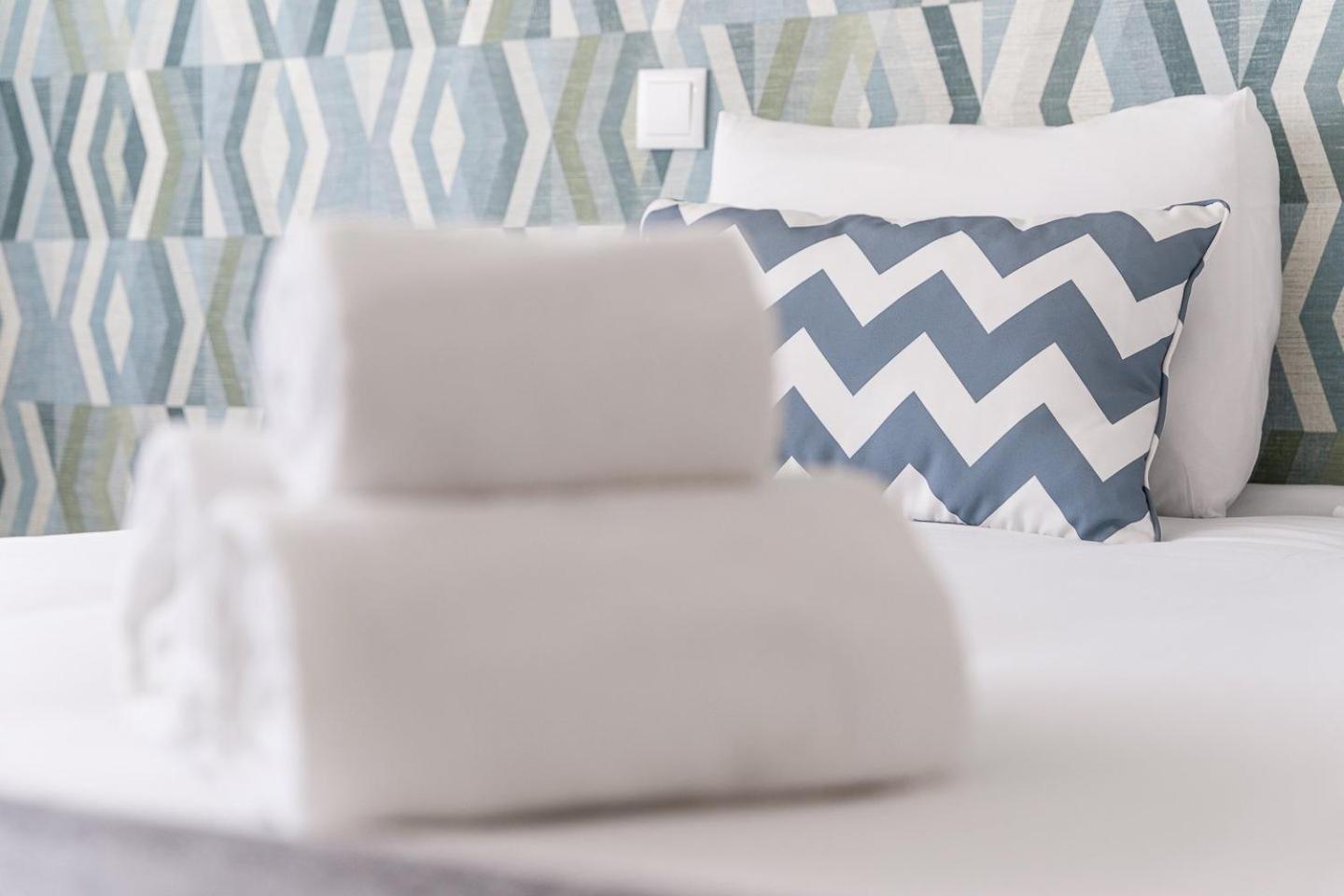 Guestready - Geometric Dawn In فيلا دو كوندي المظهر الخارجي الصورة